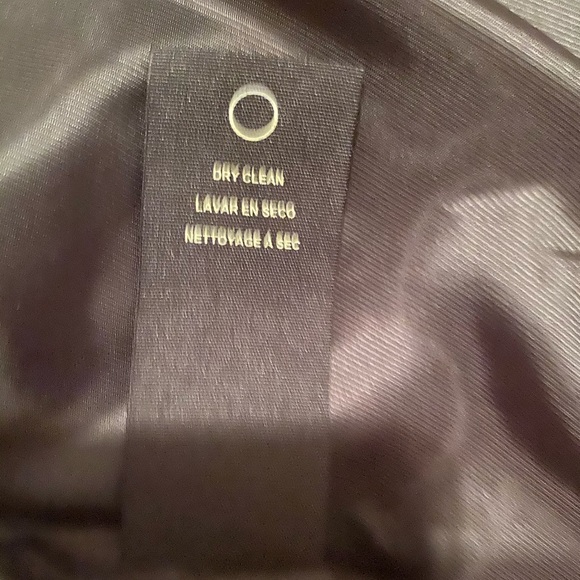 UGG BRAND NEW JACKET - Picture 12 of 16